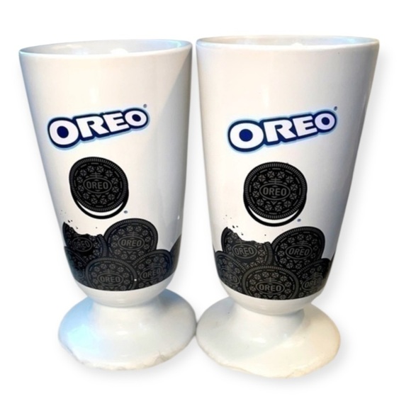 OREO COOKIES | Pair of Oreo Cookie Sundae Dish Glasses - Picture 1 of 6